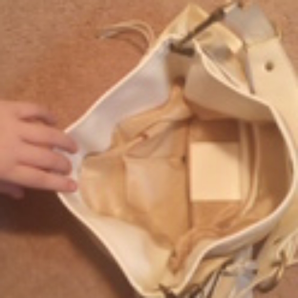 Purse - Picture 3 of 3